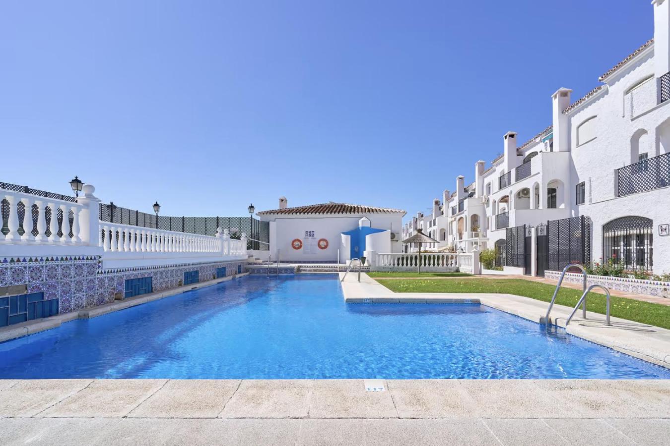 Casa Lena Town House With Pool Villa Nerja Dış mekan fotoğraf